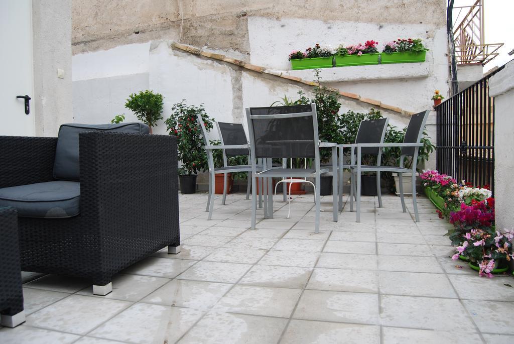 Oh! My Hostel Granada Exterior photo